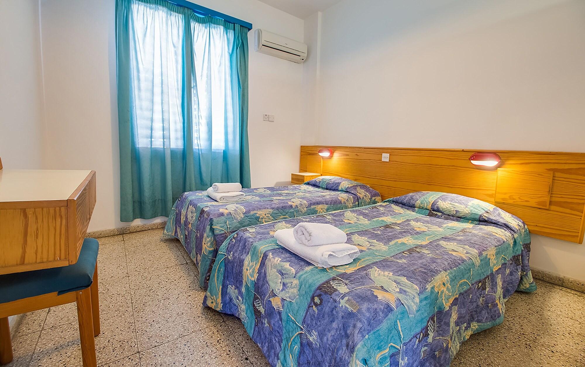 Green Bungalows Hotel Apartments Aya Napa Dış mekan fotoğraf