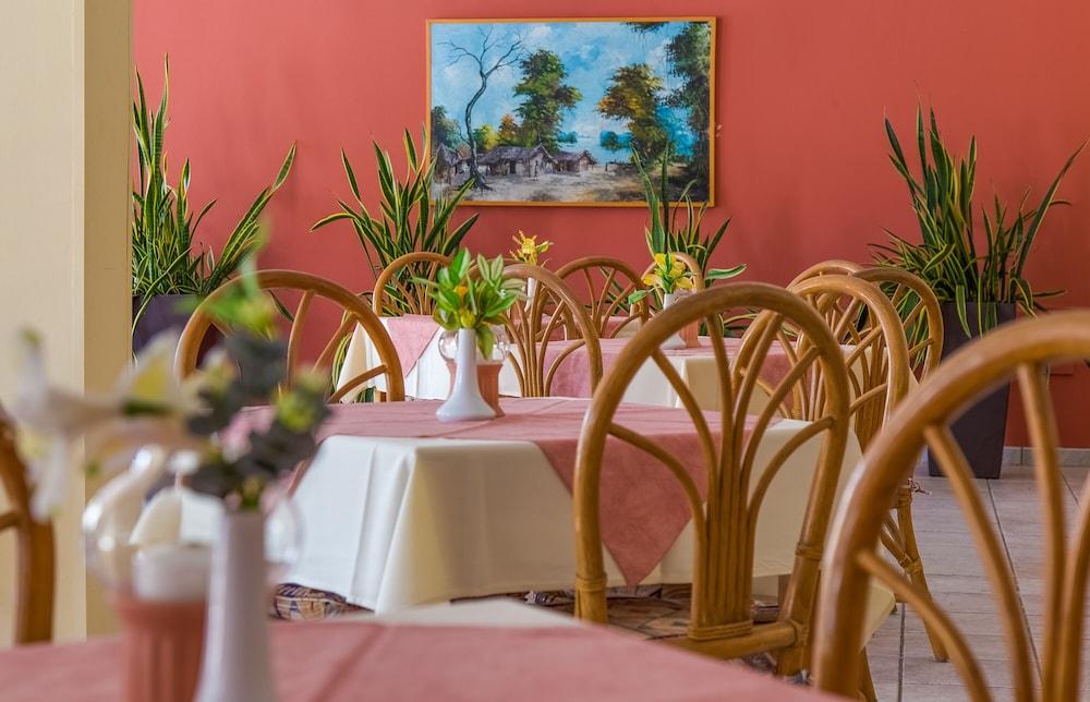 Green Bungalows Hotel Apartments Aya Napa Dış mekan fotoğraf