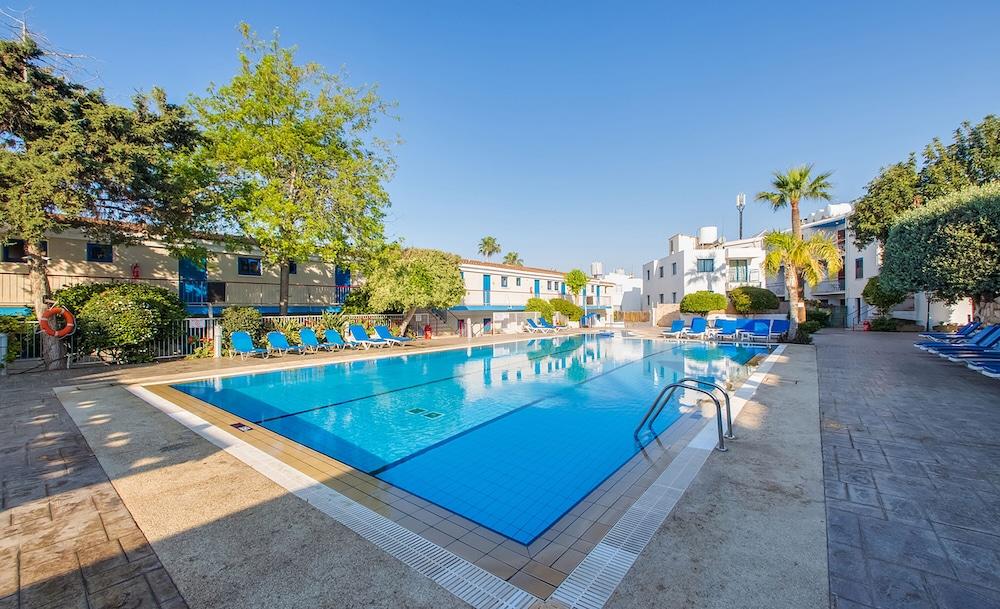 Green Bungalows Hotel Apartments Aya Napa Dış mekan fotoğraf